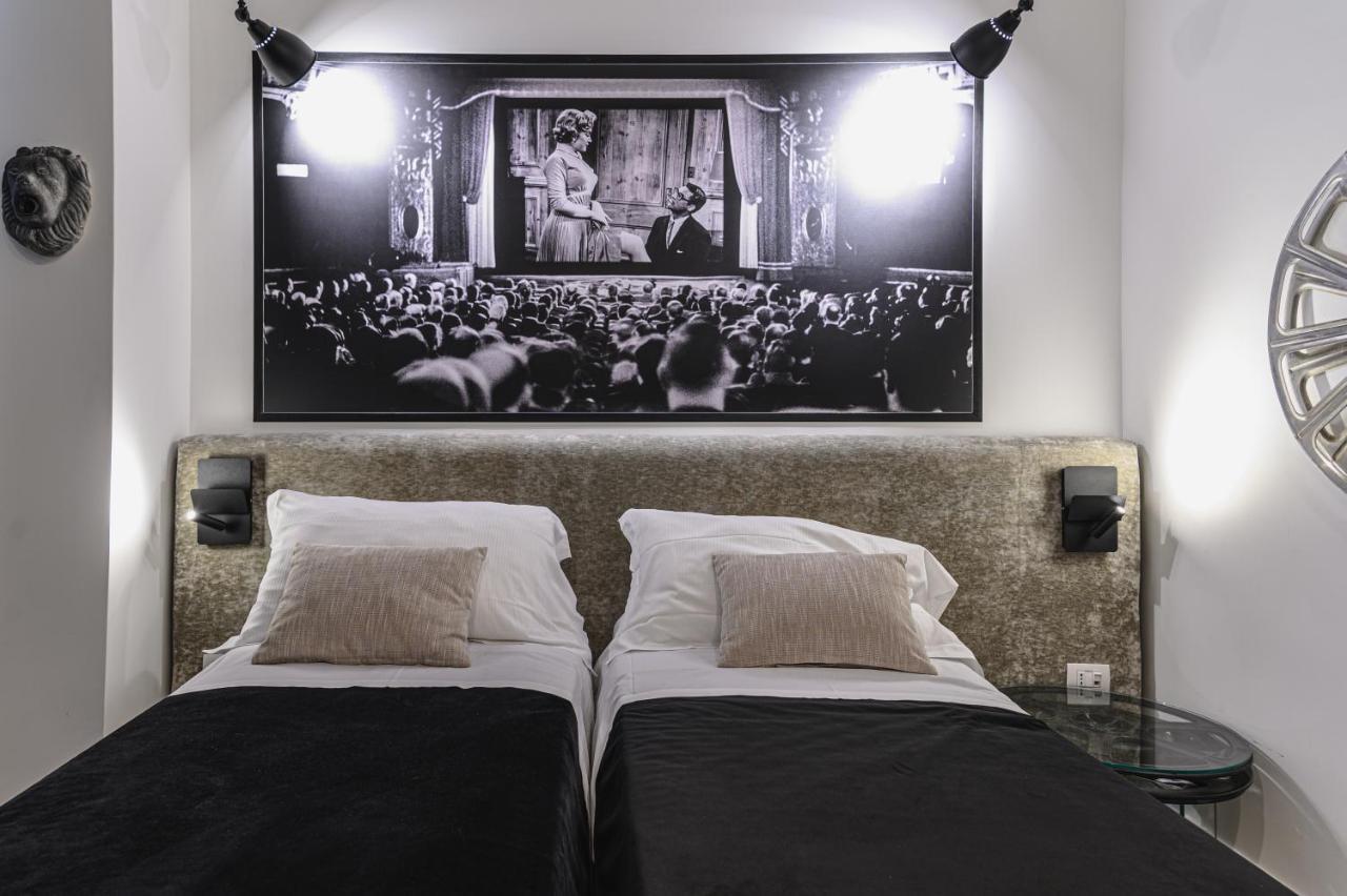 Hotel Cineapollo - Ogni Camera Un Film! Messina Eksteriør bilde