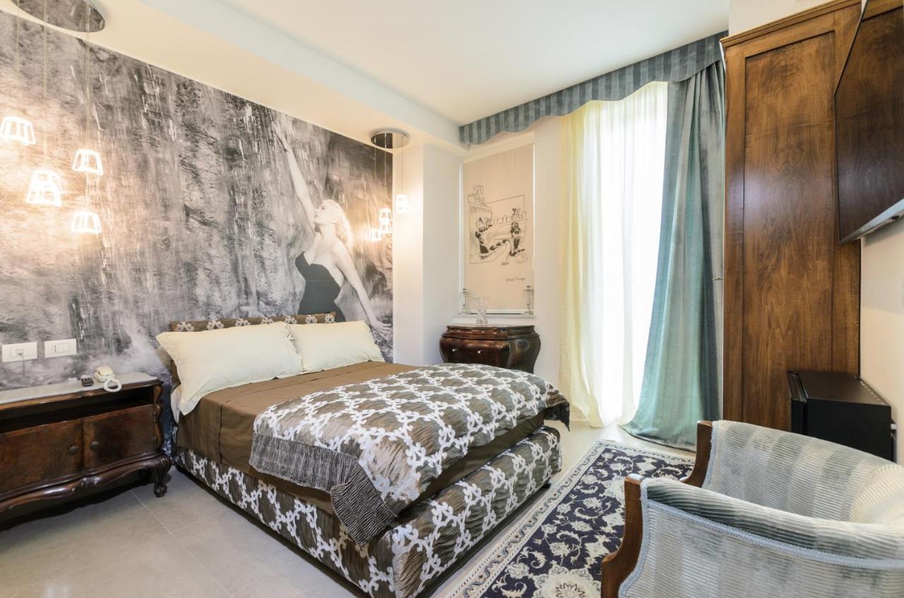 Hotel Cineapollo - Ogni Camera Un Film! Messina Eksteriør bilde